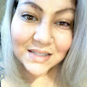 Meet your Posher, Deanna